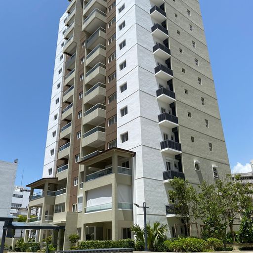 Apartamentos en alquiler área exclusiva en Serrallés
