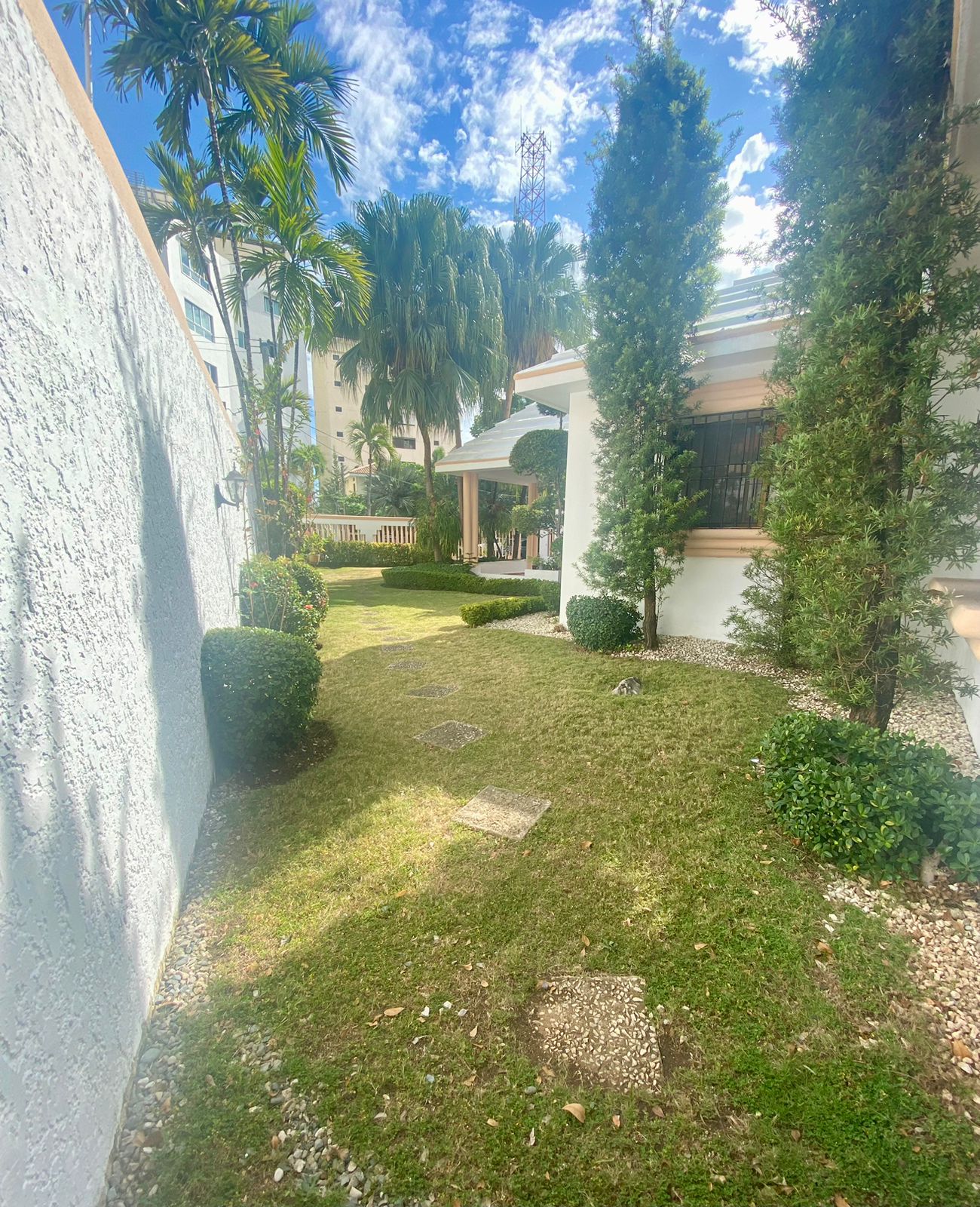 Casa en Los Cacicazgos